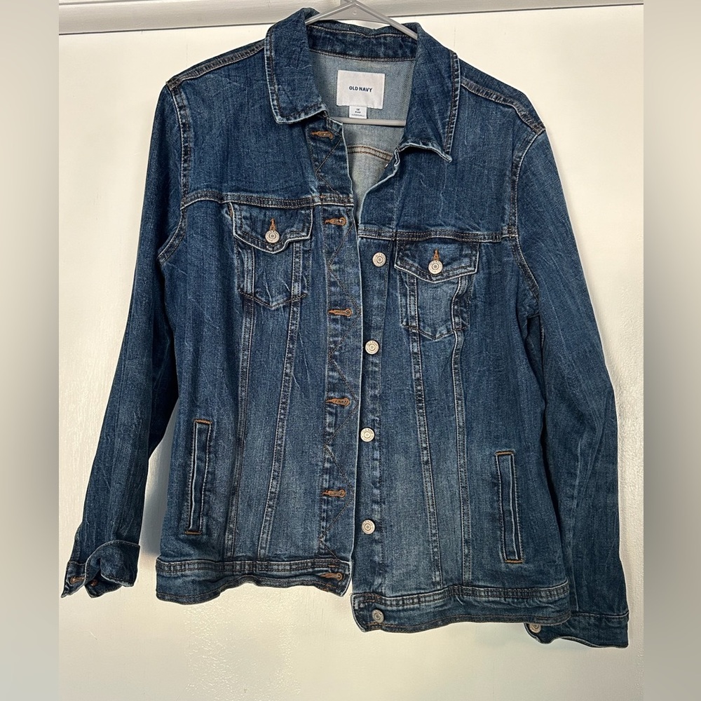 Plus Size Classic Denim Jacket